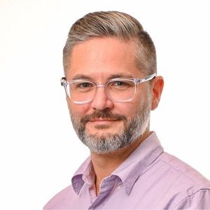 Meet your Posher, Chris